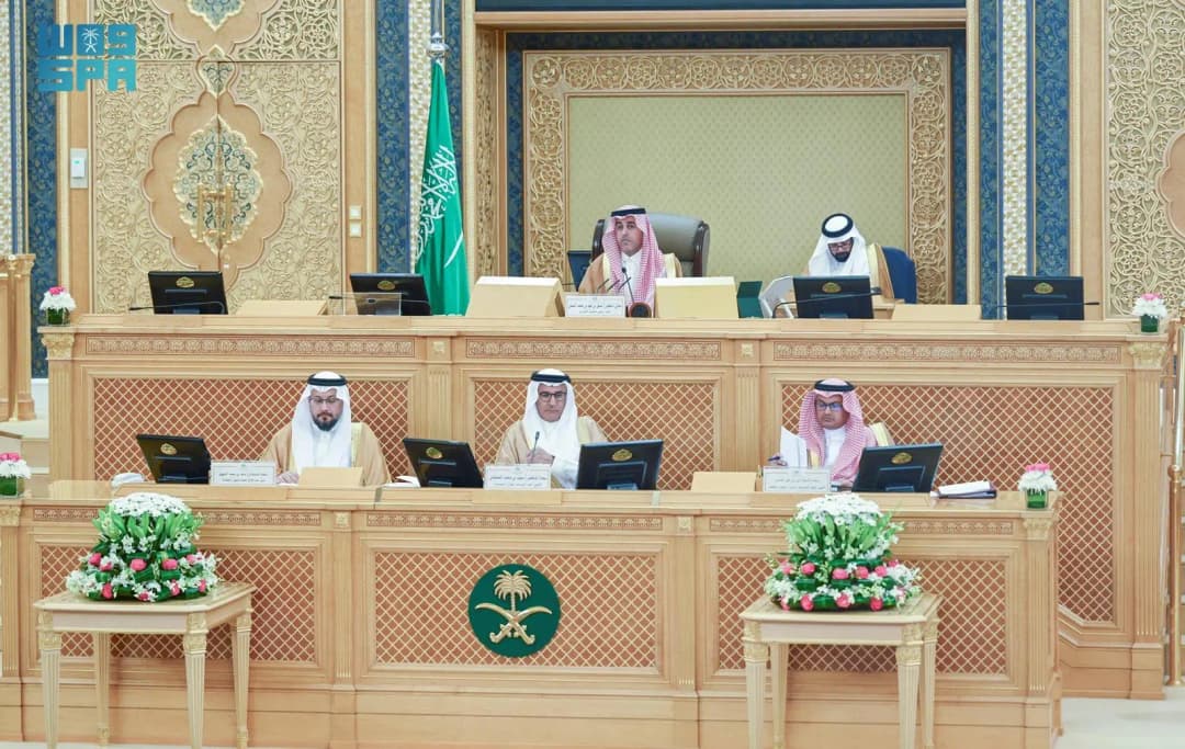 الشورى يطالب كفاءة الطاقة بتبني معيار كثافة الاستهلاك وتشجيع الاستثمار. 